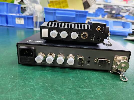 측면 장착 4K 12G SDI 광섬유 전송 시스템 (CCU 포함) 협력 업체