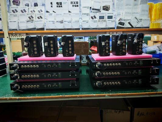 12G 카메라 섬유 변환기 라이브 프로덕션에서 여러 신호, SMPTE 하이브리드 케이블로 전원을 공급 협력 업체