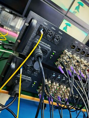 8CH 비디 12G SDI 비디오 섬유 전송 시스템 XLR 오디오, 10GB 네트워크, 광학 듀오 섬유 커넥터 협력 업체